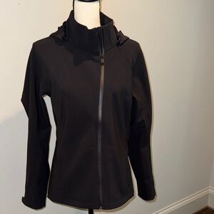 Athleta Women's Glacier Soft-shell Jacket in Black Sz M